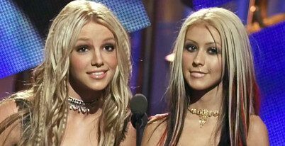 - Britney er feig